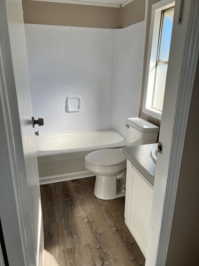 Building Photo - Newly Remodeled Home on a large lot