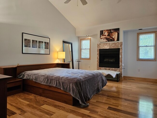 Building Photo - 5 Autumn Hill Ct