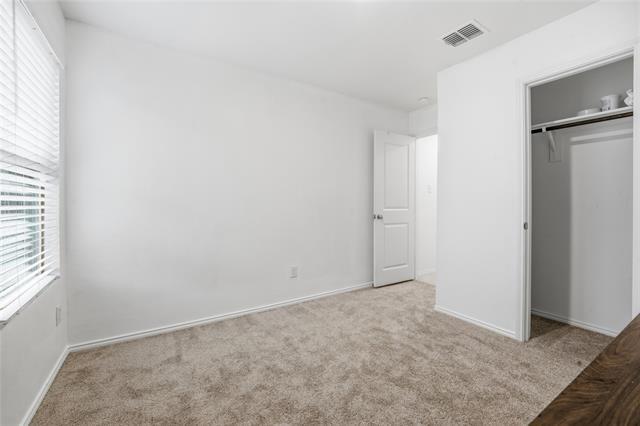 Building Photo - 1408 Yachtclub Dr
