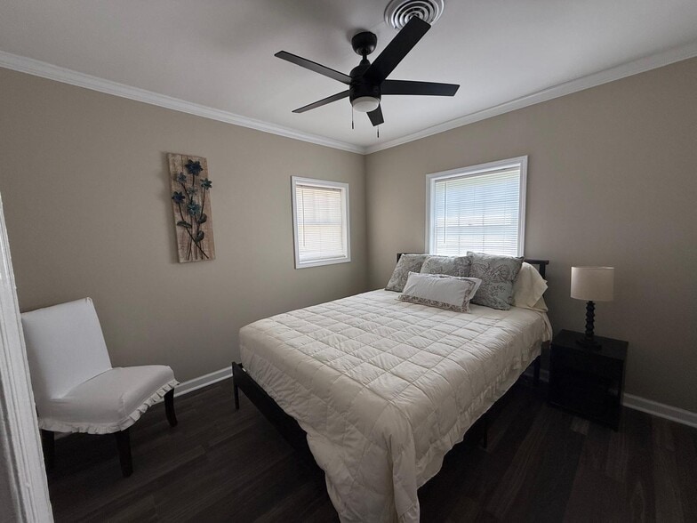 Bedroom 1 - 288 Thornton St SW