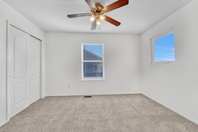 Building Photo - 7368 Prythania Park Dr