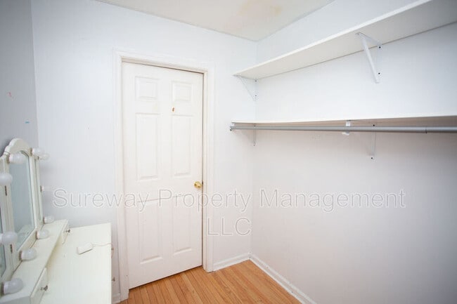 Building Photo - 712 Sage Hill Dr
