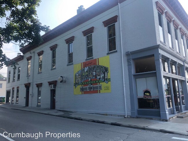 Building Photo - 401 Lewis St