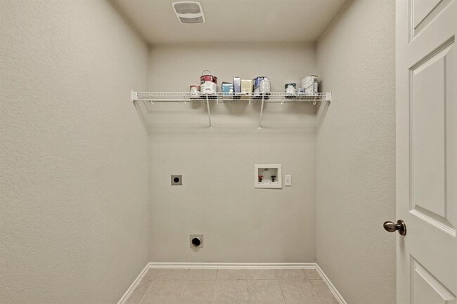 Building Photo - 49 White Magnolia Cir