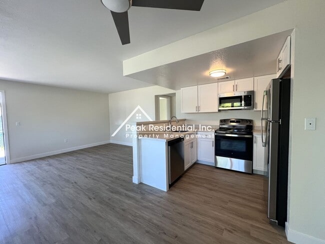 Interior Photo - Gardenside Apartments