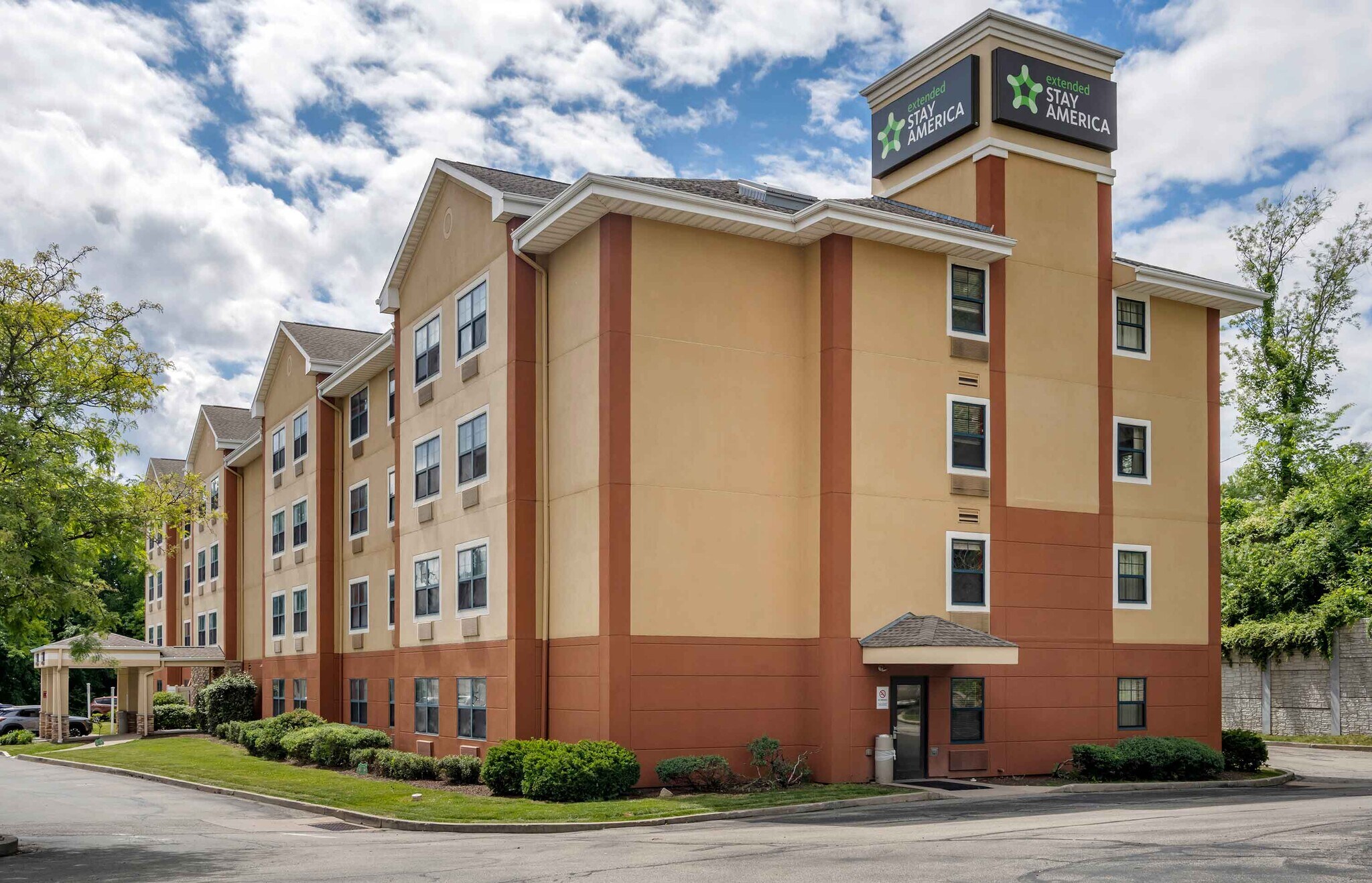 Building Photo - Furnished Studio-Pittsburgh - West Mifflin