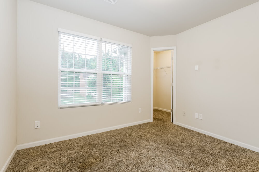 Building Photo - 176 Addy Ln