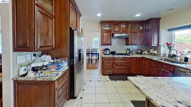 Building Photo - 3030 Park Estates Way