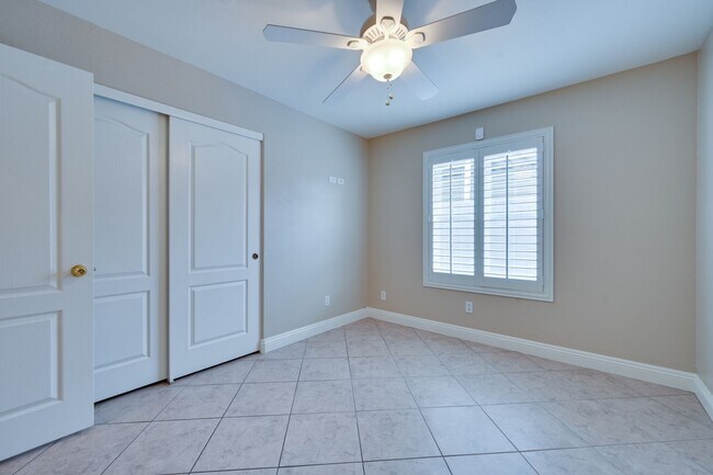 Building Photo - 561 Pacer Terrace
