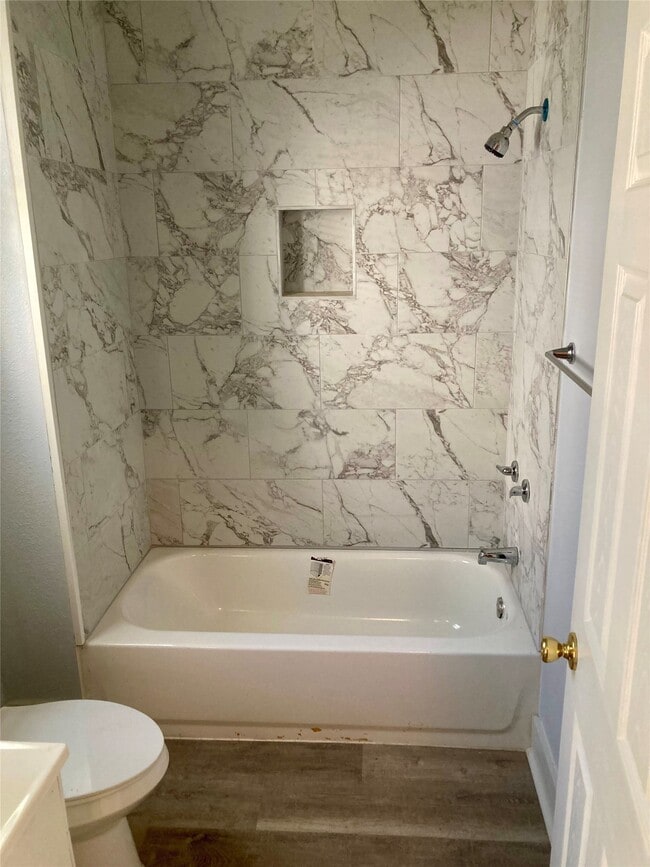 Building Photo - 3523 Avenue L