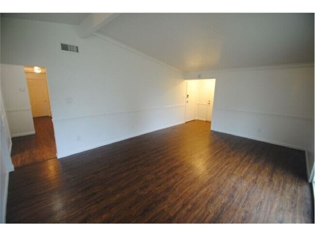 Primary Photo - 6546 Kemp Way