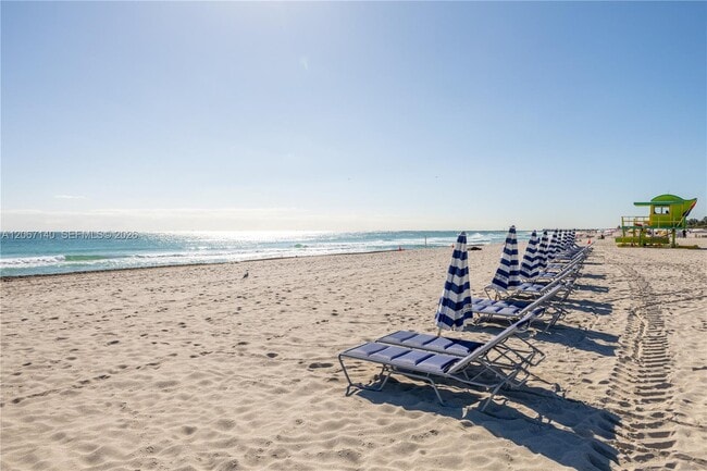 Building Photo - 401 Ocean Dr
