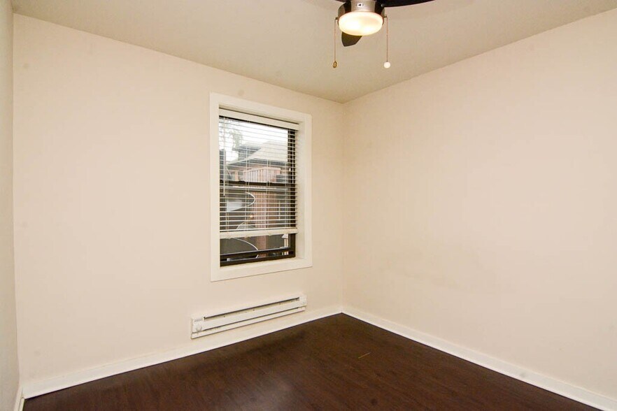 Building Photo - 2410 N Kedzie Blvd