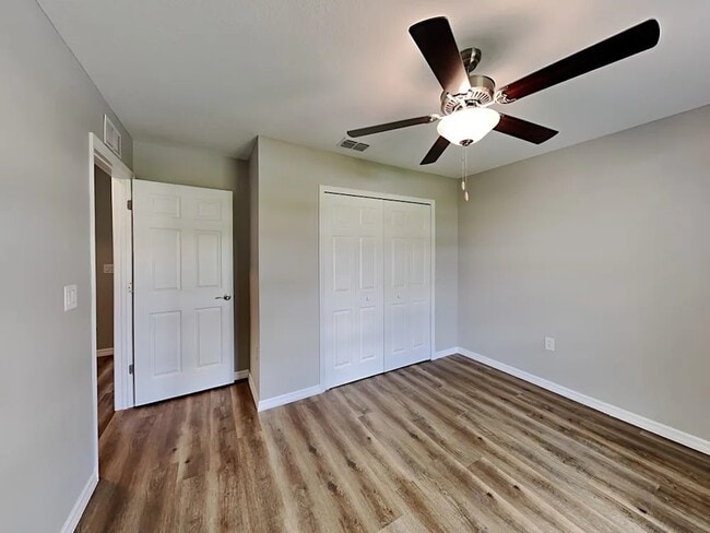 Building Photo - 602 Lindsborg Trail