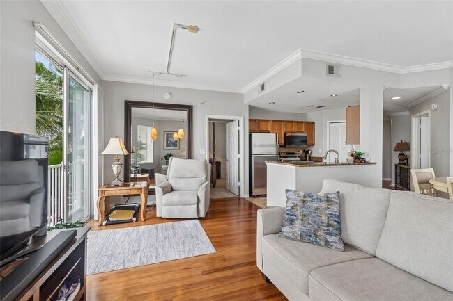 Building Photo - 700 S Harbour Island Blvd