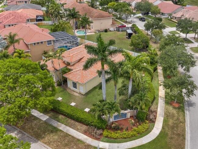 Primary Photo - 16305 NW 15th St