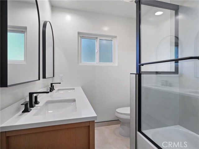 Building Photo - 3130 Dona Sarita Pl