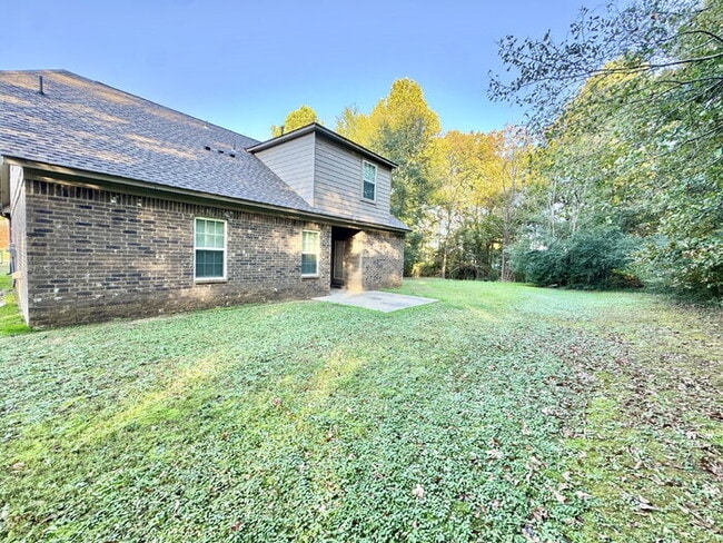 Building Photo - 11 Katie Ln