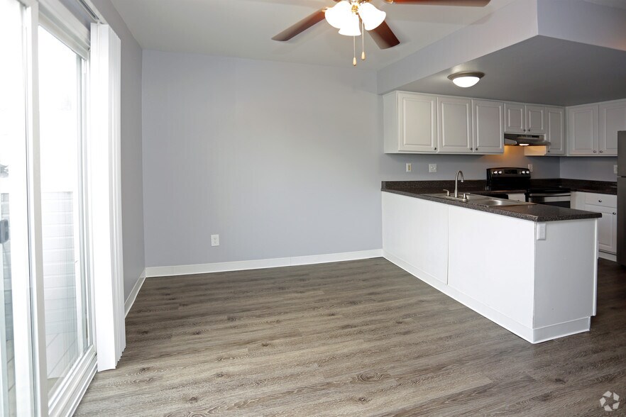 Carefree Village Townhomes 4801 Pacer Ln Colorado Springs CO 80917