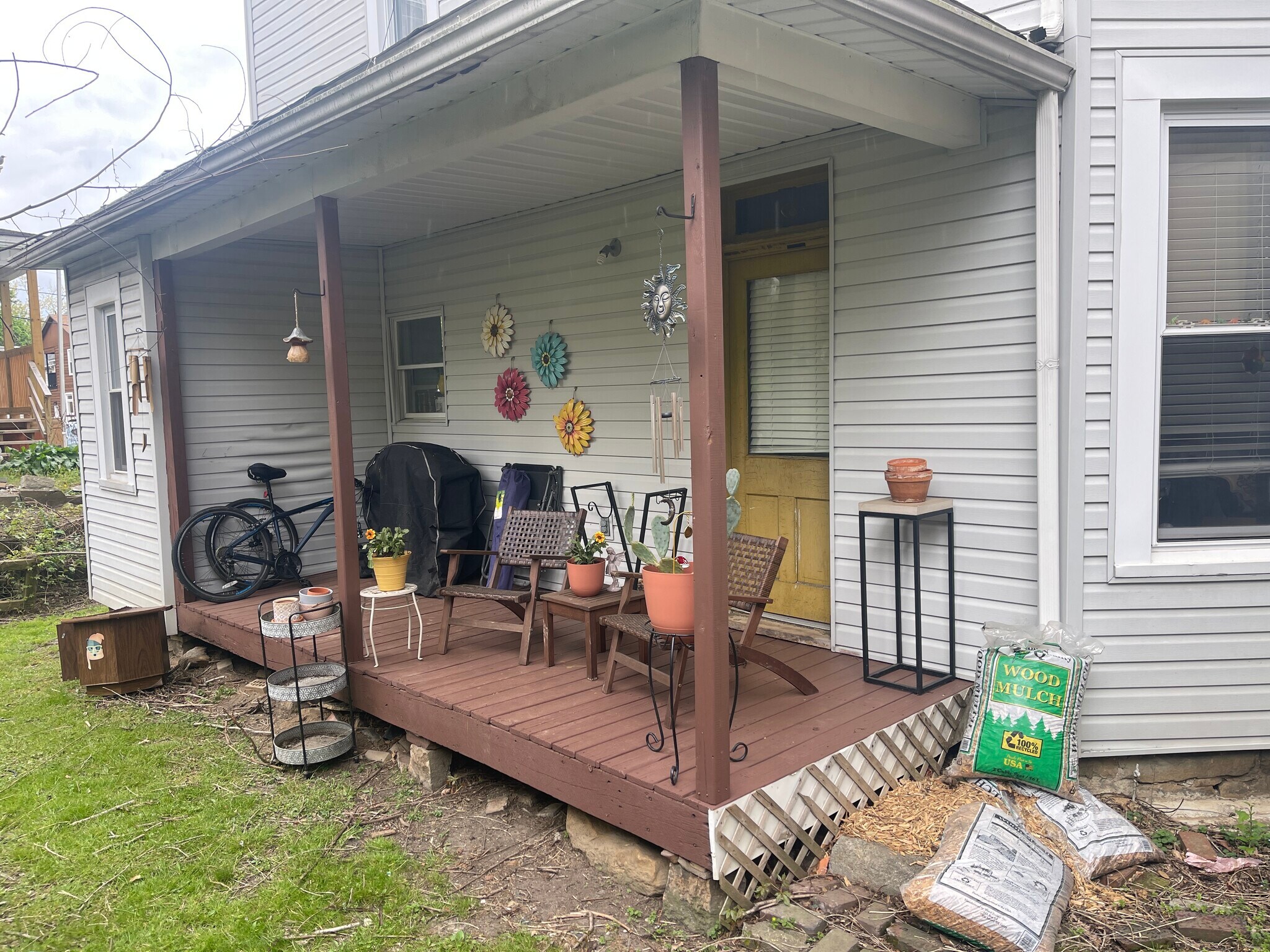 Back Porch - 326 Wilson Ave
