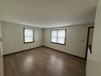 Building Photo - 41 Guy Pl