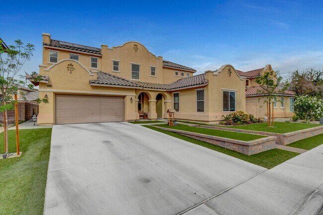 Building Photo - Spacious 4-Bedroom Home for Lease in Gated...