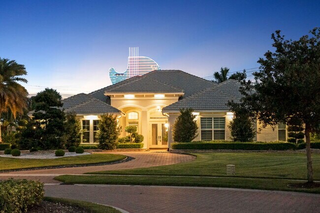 Building Photo - 5202 S Sterling Ranch Cir