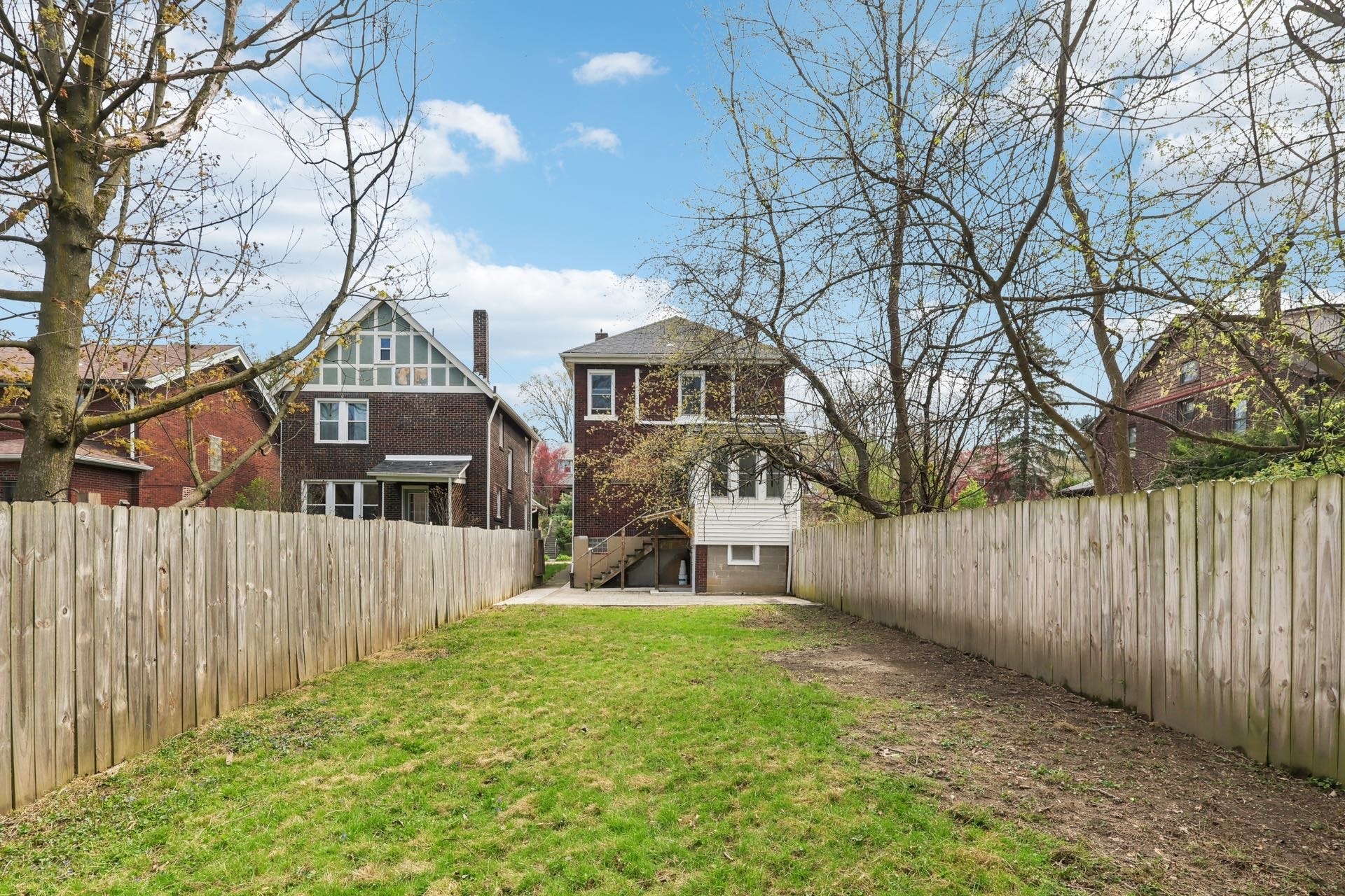 Building Photo - 3459 Beechwood Blvd