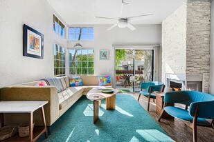 Building Photo - 2601 S Broadmoor Dr