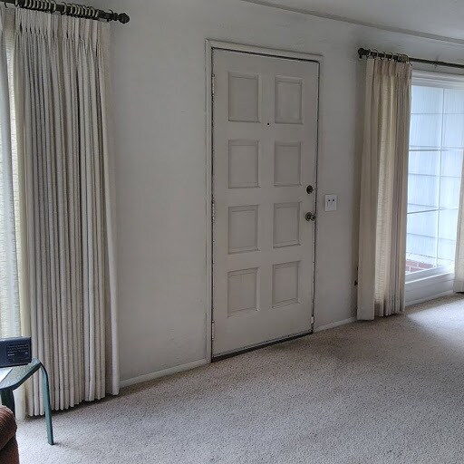Building Photo - $2495.00 North End Rambler - 4 bedroom 1 b...