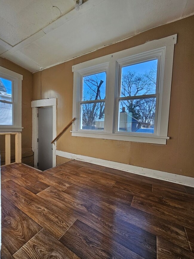 Building Photo - 1308 South Western Avenue