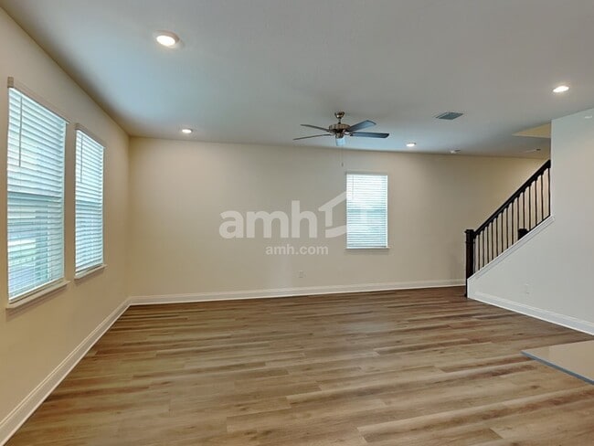 Building Photo - 1084 Grafton Ridge Dr