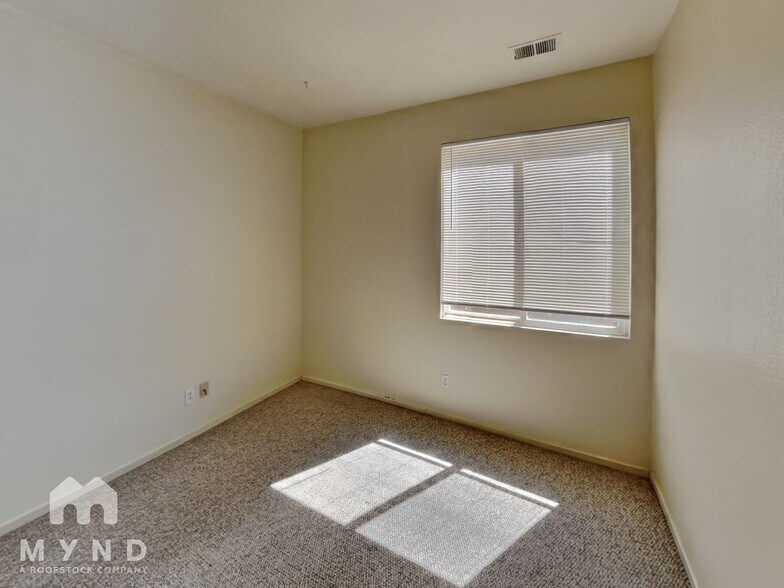Building Photo - 4338 Glen Canyon Cir