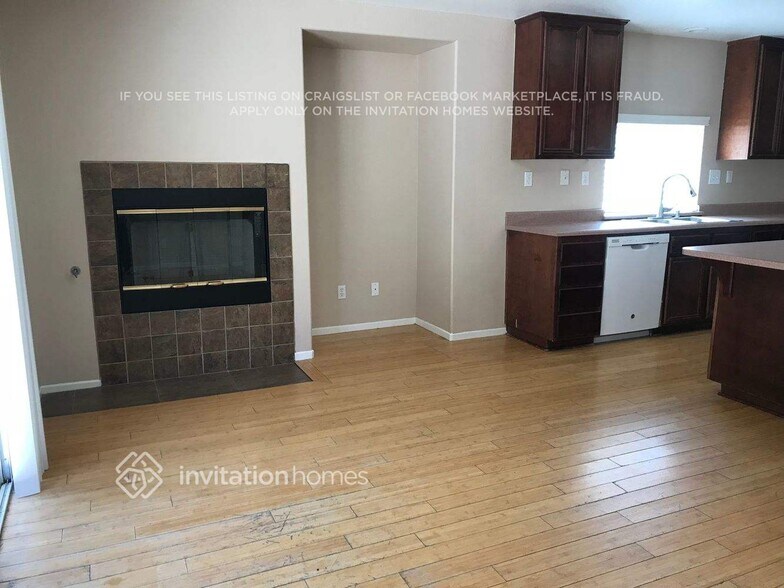 Building Photo - 1514 Evergreen Ave