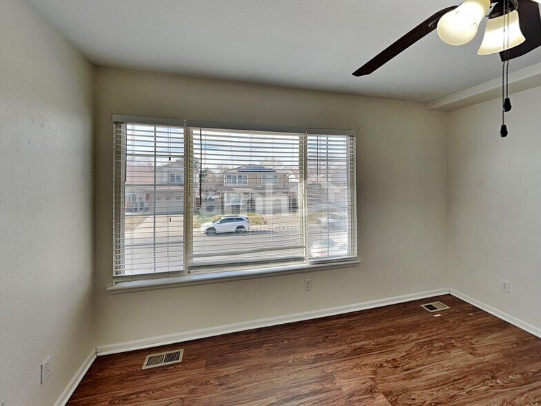 Building Photo - 4608 N Gibraltar St