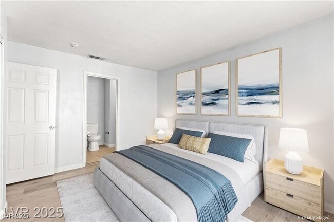 Building Photo - 7300 W Pirates Cove Rd