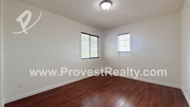 Building Photo - 8832 Palo Alto Ave
