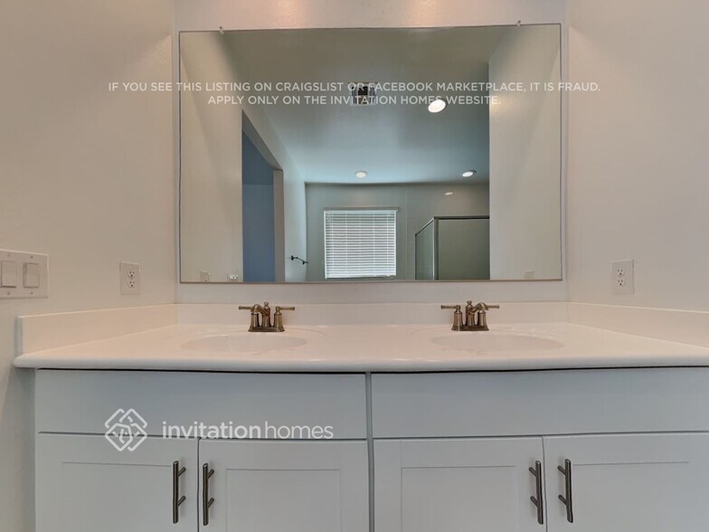 Building Photo - 4269 Suncup Dr