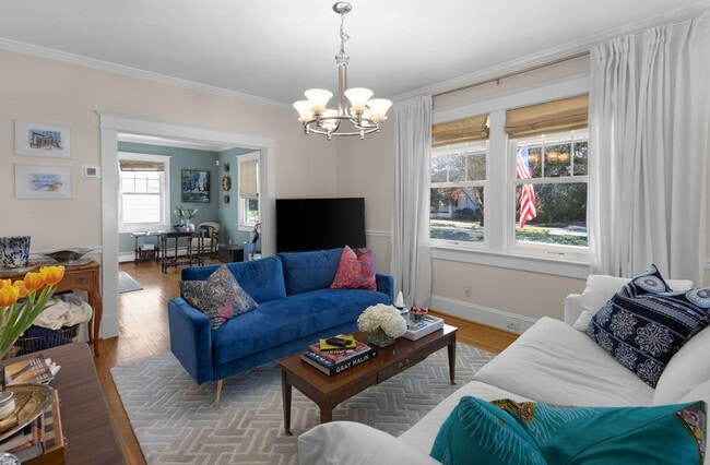 Building Photo - 3 Bed 2.5 Bath Home for Rent in Norfolk!