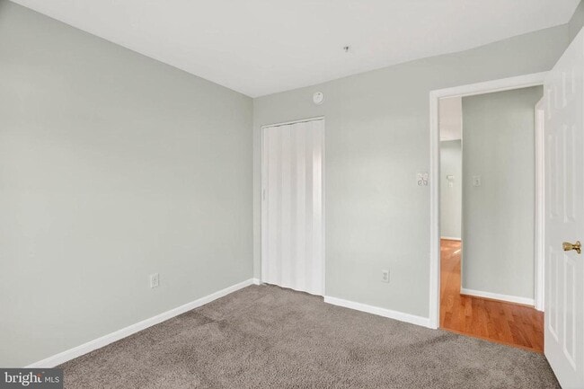 Building Photo - 7207 Solar Walk