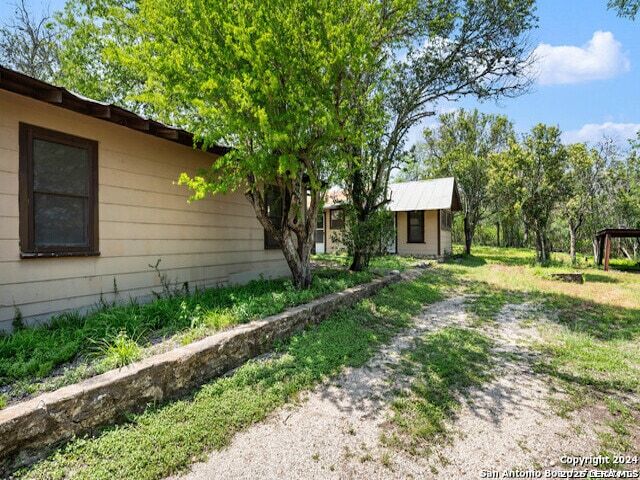 Building Photo - 932 Toepperwein Rd
