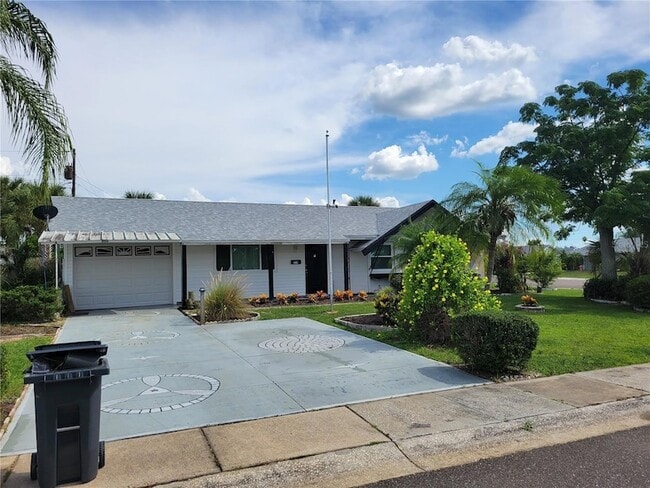Building Photo - 714 Cypress Pl