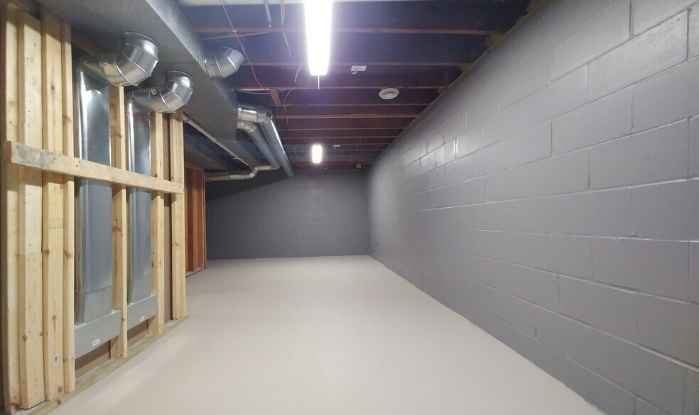 Building Photo - 316 23rd St. SW