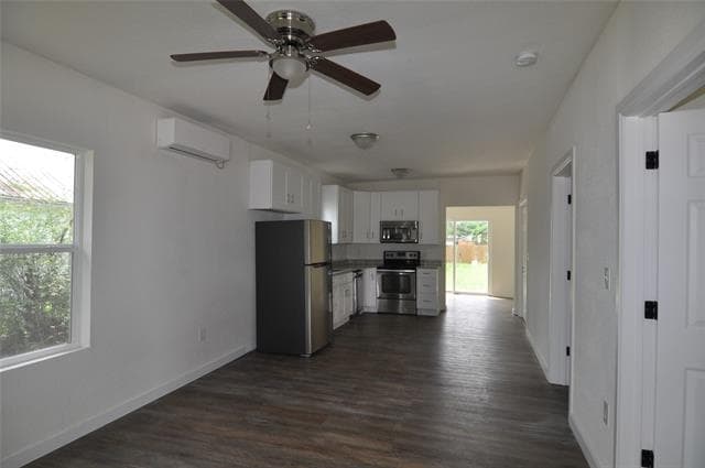 Building Photo - 2924 Bomar Ave