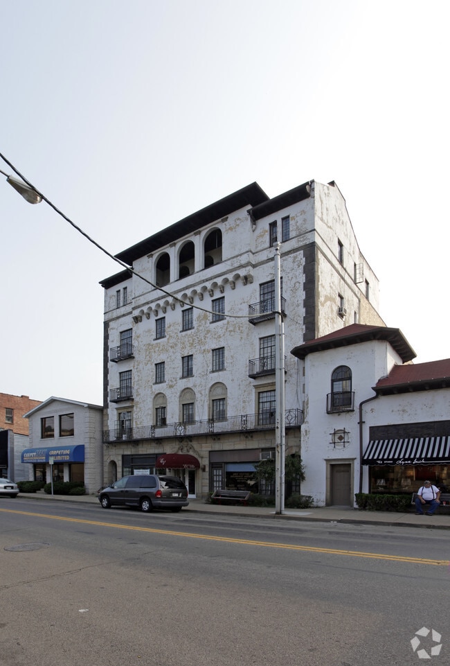 El Villa Apartments 11511153 National Rd Wheeling WV 26003