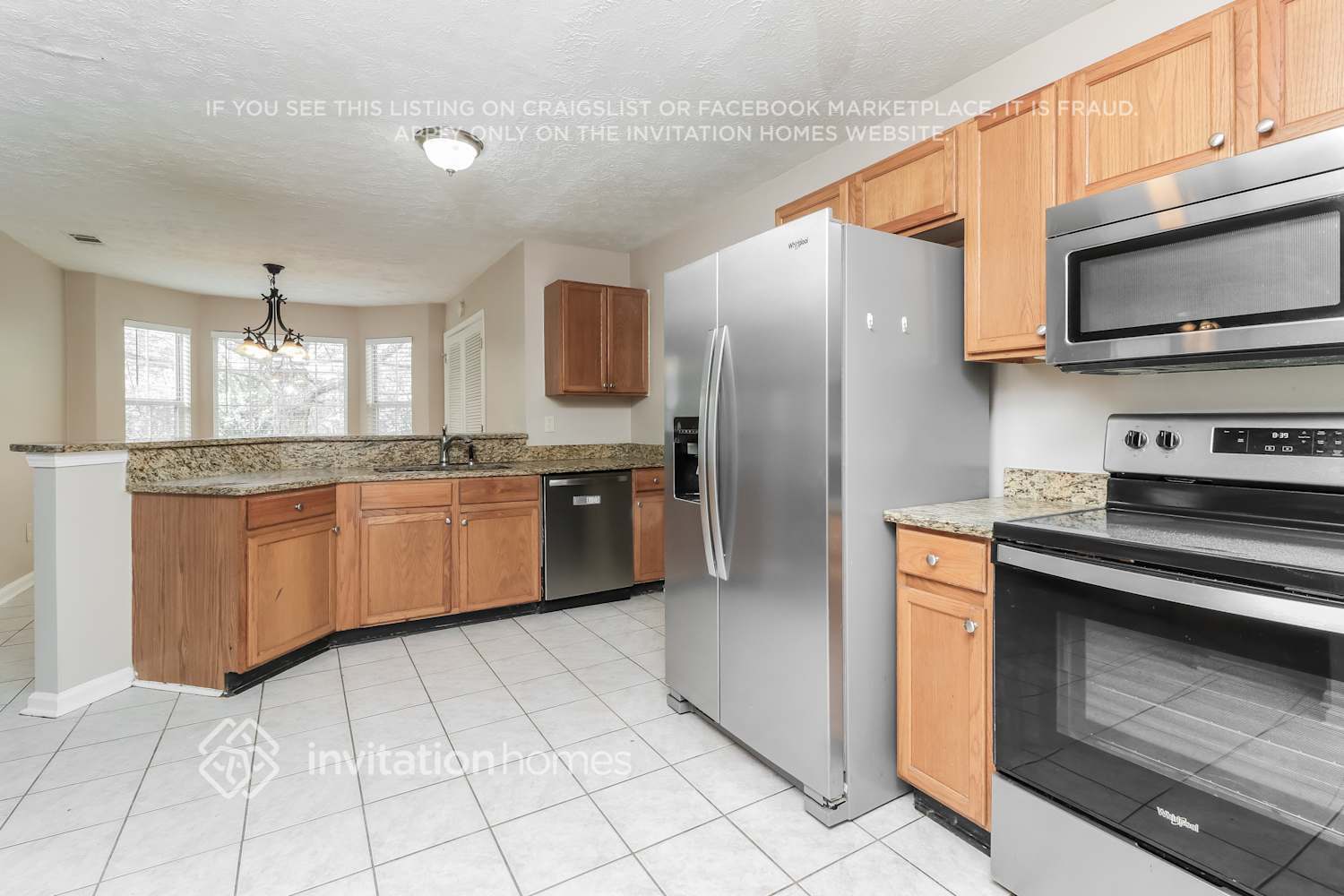 Building Photo - 221 Fox Run