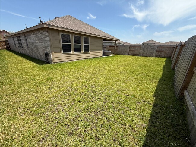 Building Photo - 18634 Gravago Ln