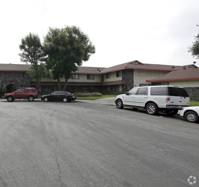 Building Photo - The L'Orient