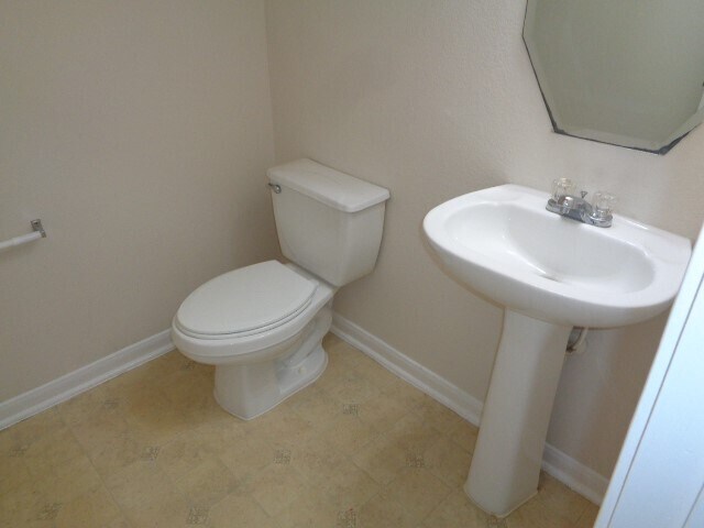 Building Photo - 3515 Garrison Run Dr