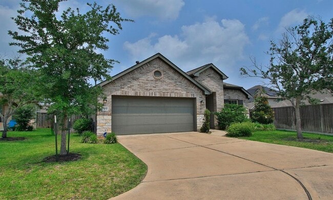 Building Photo - 20202 Creekdale Bend Dr